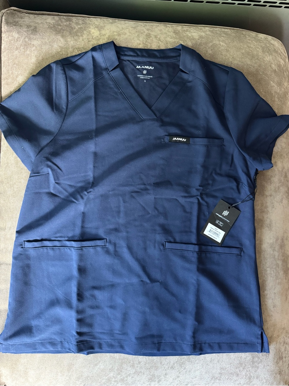 Pair (2) of Jaanuu Helia Classic Scrub Tops (S) + Silex Jogger Pant (S/P) - Picture 2 of 6